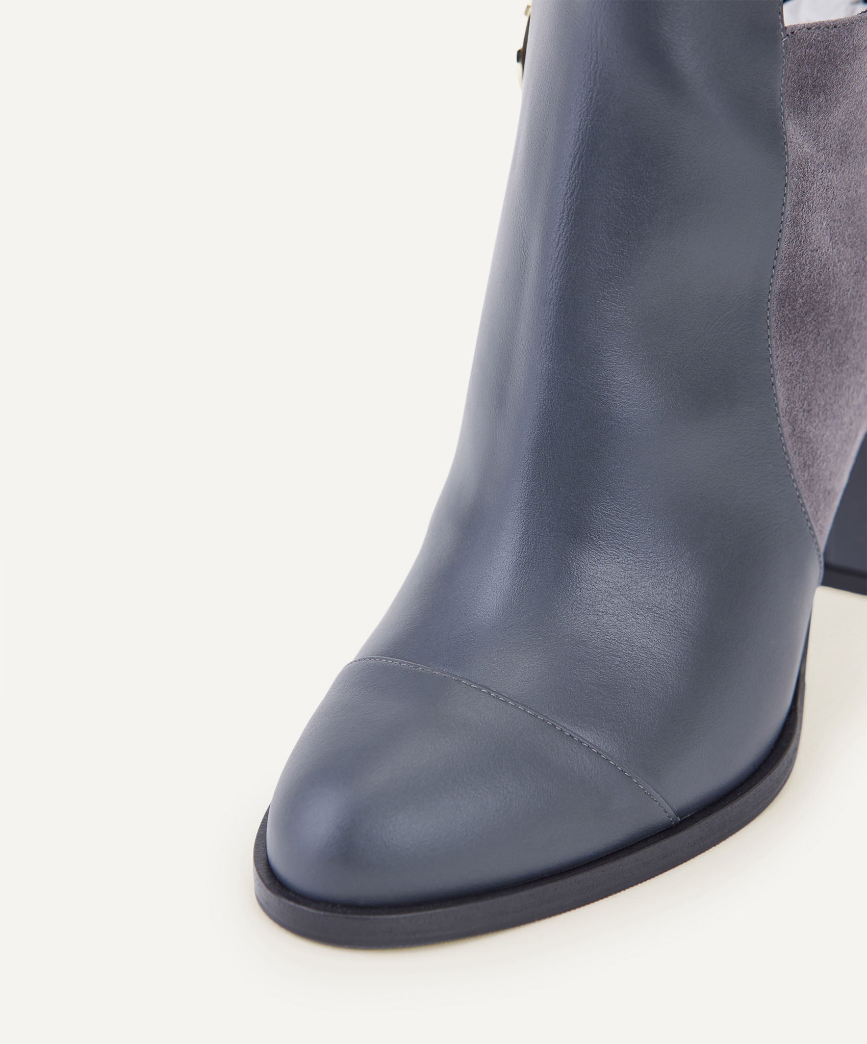 Aurora Gray Ombra Boot#color_gray-ombra