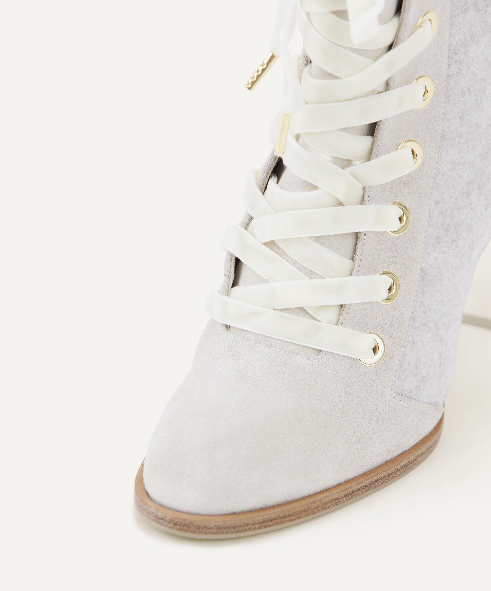 Cangiante Blizzard Granulosa Boot#color_blizzard-granulosa