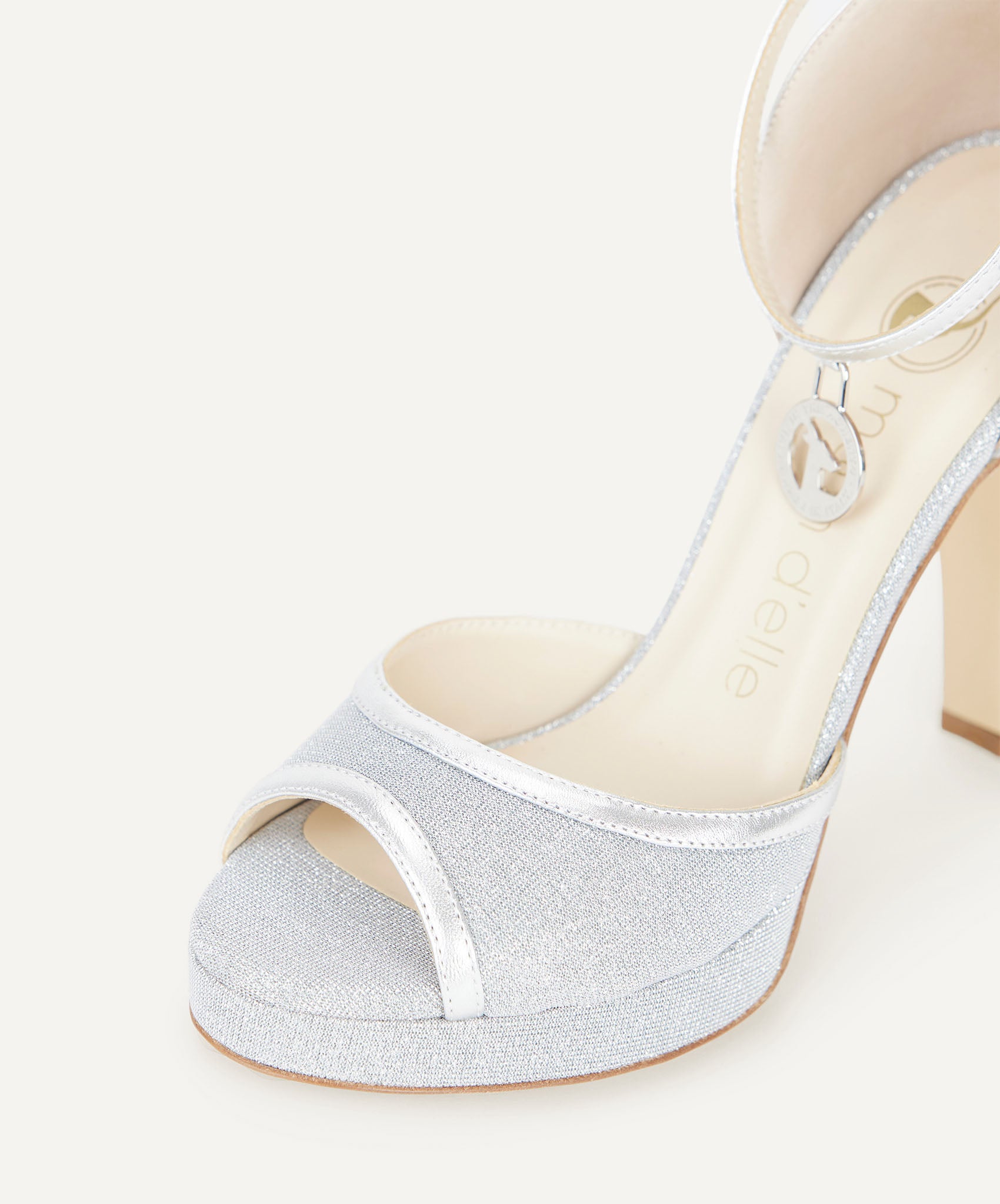 Nebbiolina Frosted Splendente Shoe#color_frosted-splendente