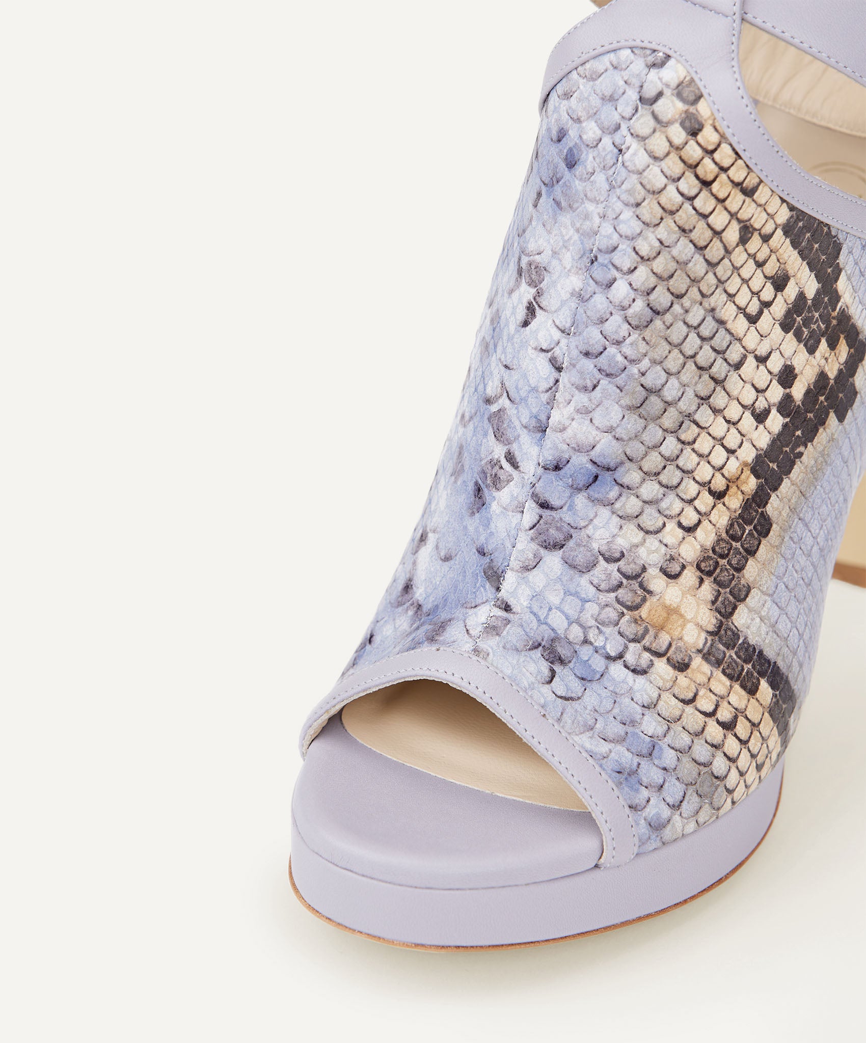 Orbita Sky Serpentino Shoe#color_sky-serpentino